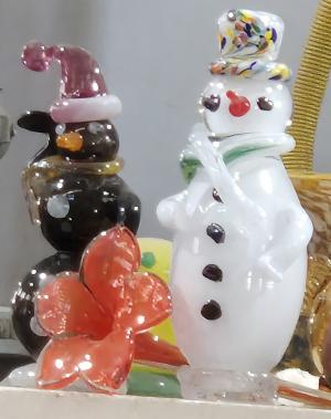 Křišťál, motýlí dům, betlémy – adventní výlet páťáků do Nižboru a do podhradí Karlštejna